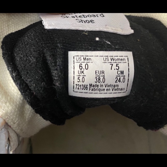 Van’s Checkerboard Skateboard Shoe Sz. 6 - Picture 6 of 6